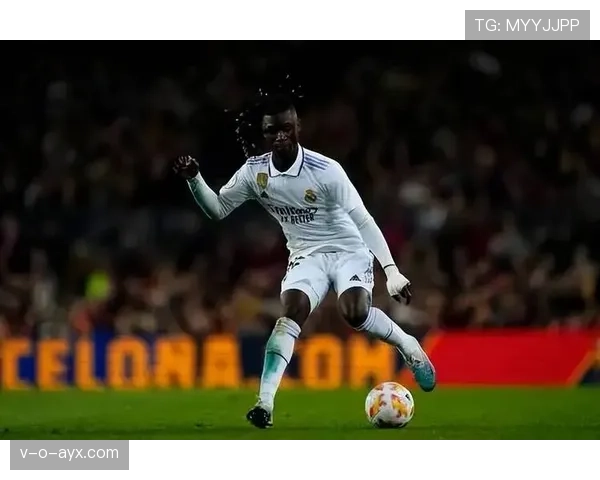 卡马文加未来发展方向引发热议：潜力新星如何在豪门舞台上绽放光彩？