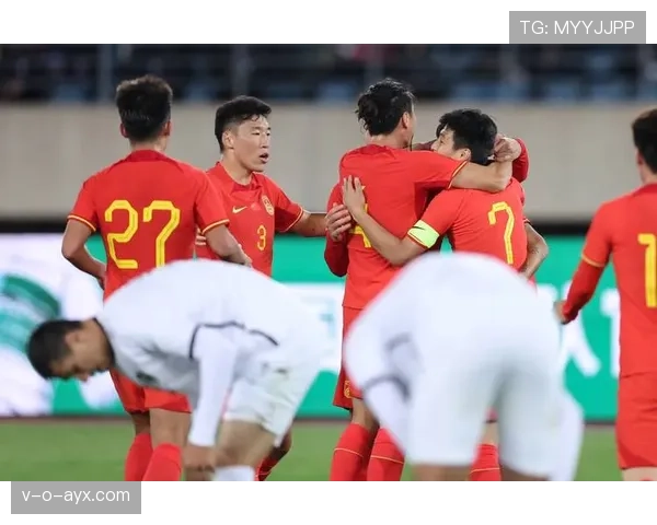 国足世预赛征程再启 冲击2026世界杯席位