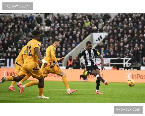 伊萨克强势对抗助球队逆转，表现惊艳全场