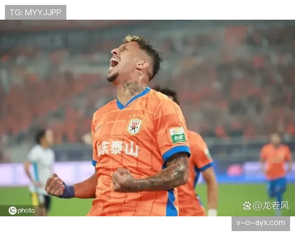 中超淘汰赛激战正酣,强强对话引爆球迷关注 中超淘汰赛激战正酣,强强对话引爆球迷关注