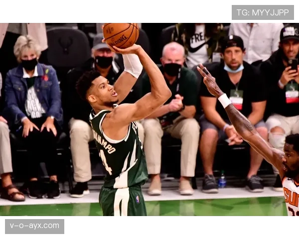 内线掩护与二次进攻，波蒂斯投篮效率提升