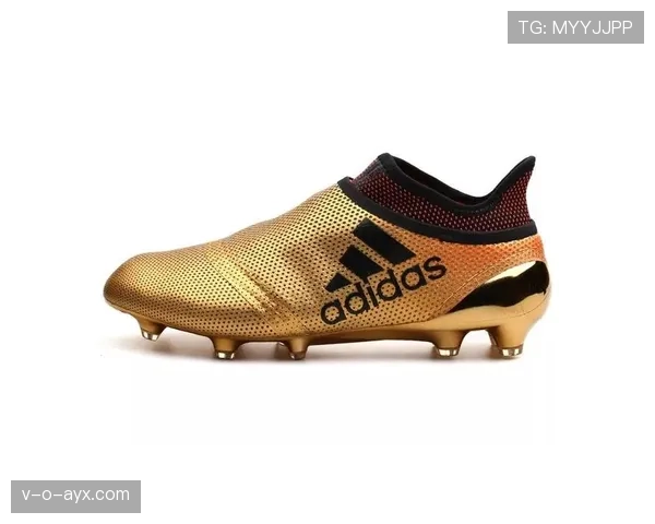 迪巴拉新买的鞋比我一月工资还多，这日子过得谁顶得住啊！